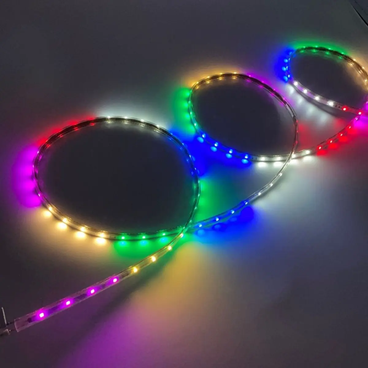 TIRA LED RGB 5M A 220V - Imagen 3