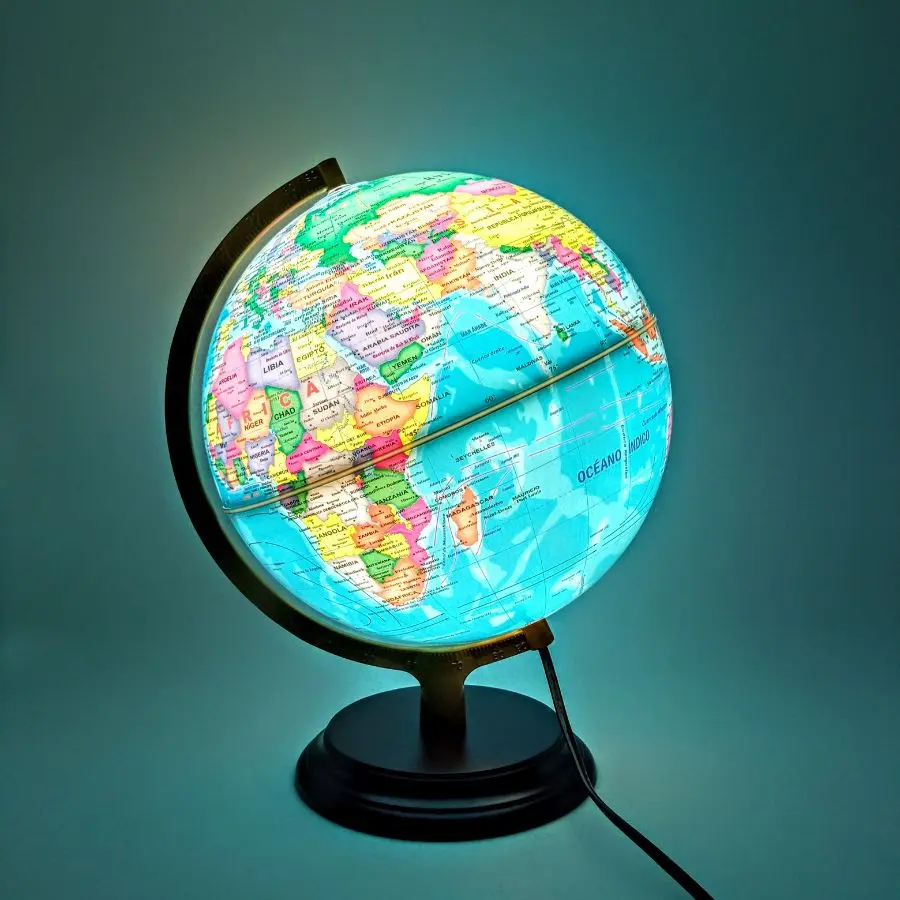 GLOBO TERRÁQUEO GRANDE CON LUZ BASE MADERA 220V - Imagen 2